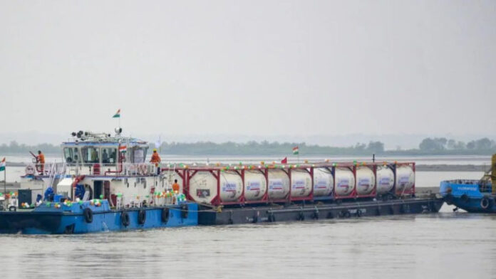 ৭০ বছর পর আসাম-ঢাকা নৌপথে পণ্য পরিবহন শুরু